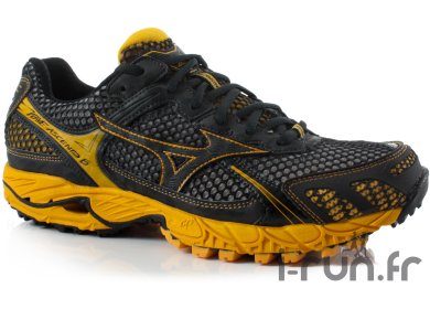 Mizuno Wave Ascend 6