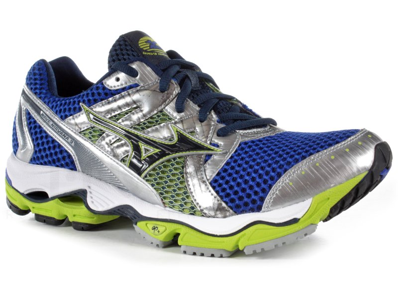 mizuno wave nirvana 2
