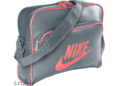 Nike Sac Heritage Track