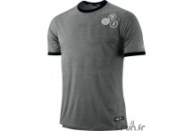 Nike Tee-shirt Endorphin Graphics 