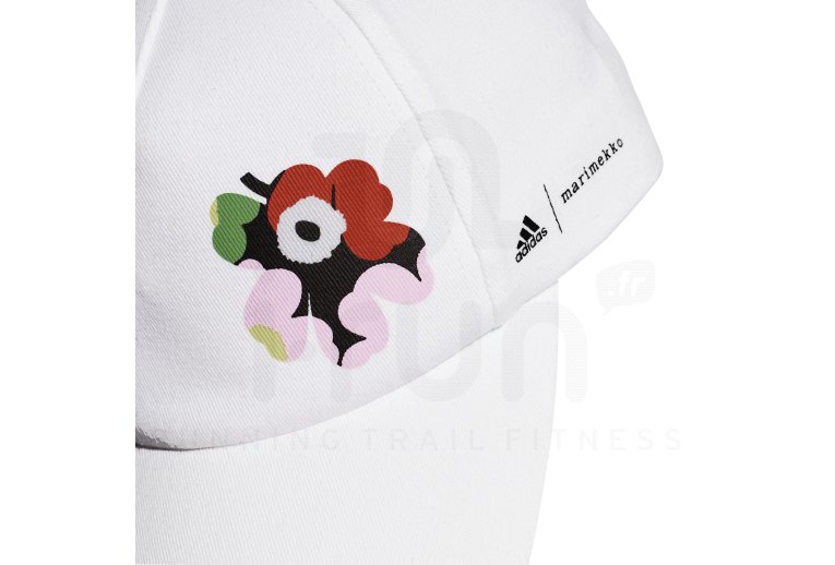 adidas gorra Marimekko