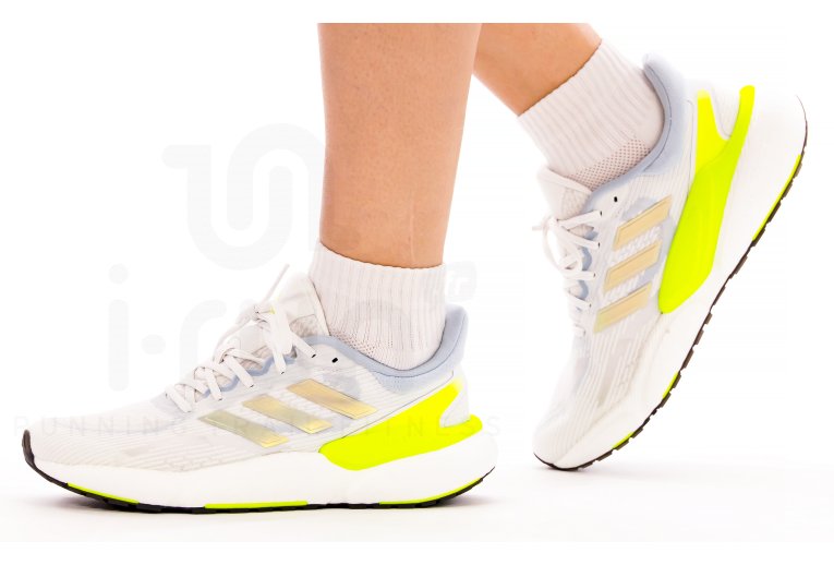 adidas SolarBoost 5