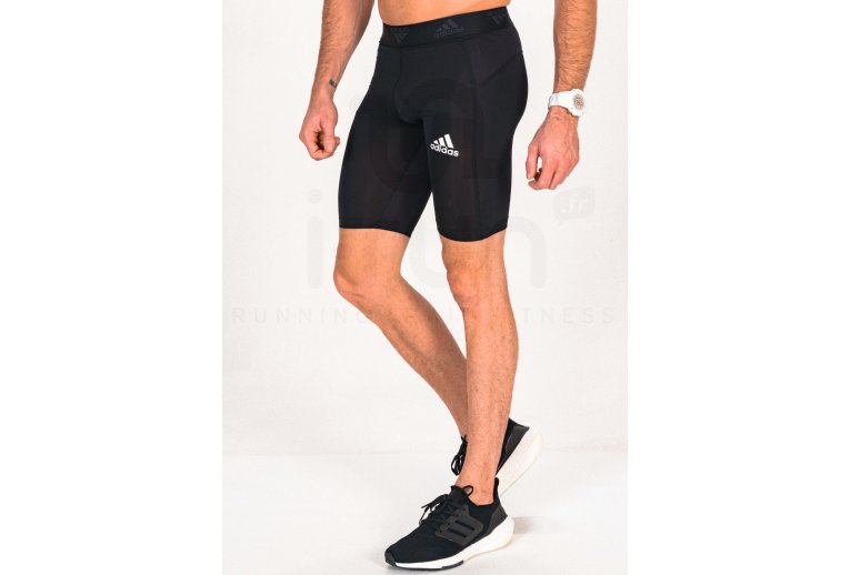 adidas Techfit  Herren