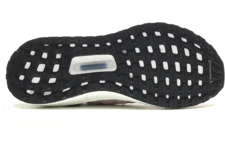 adidas UltraBOOST 19