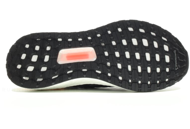 adidas UltraBOOST 19