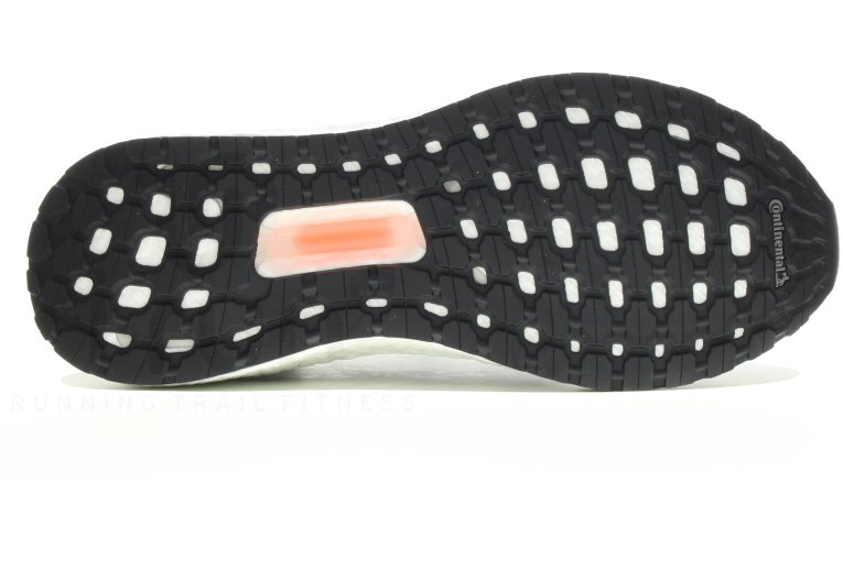 adidas UltraBOOST 19