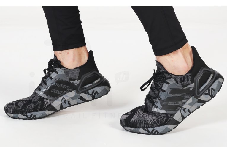 adidas UltraBOOST 20