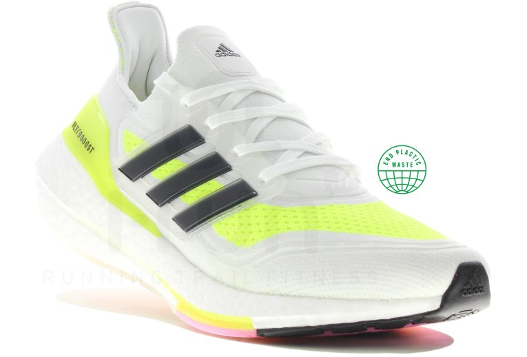 adidas UltraBOOST 21