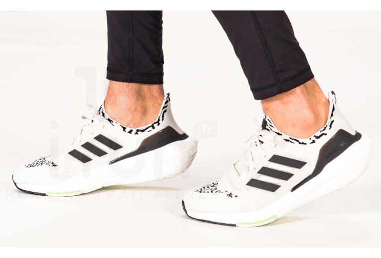 adidas UltraBOOST 22 Herren