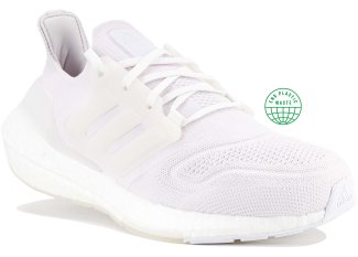 adidas UltraBOOST 22