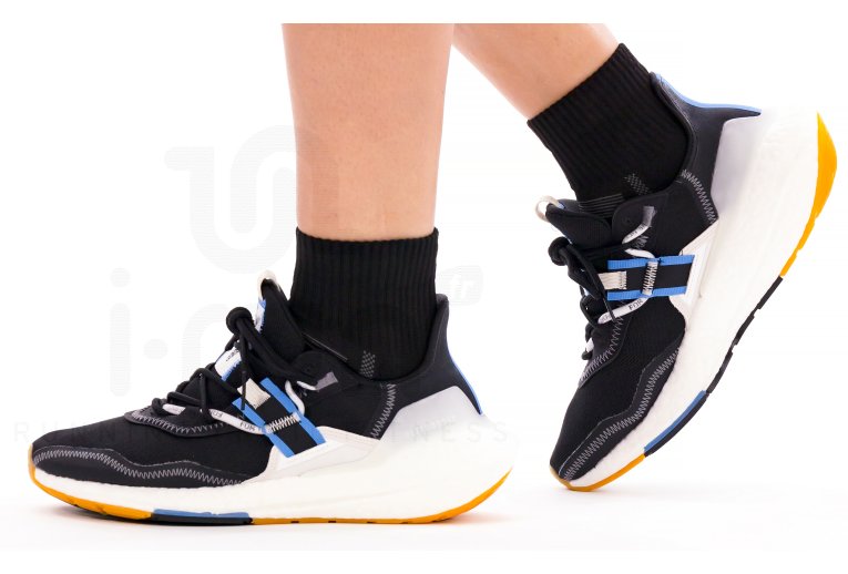 adidas UltraBOOST 22 X Parley Damen