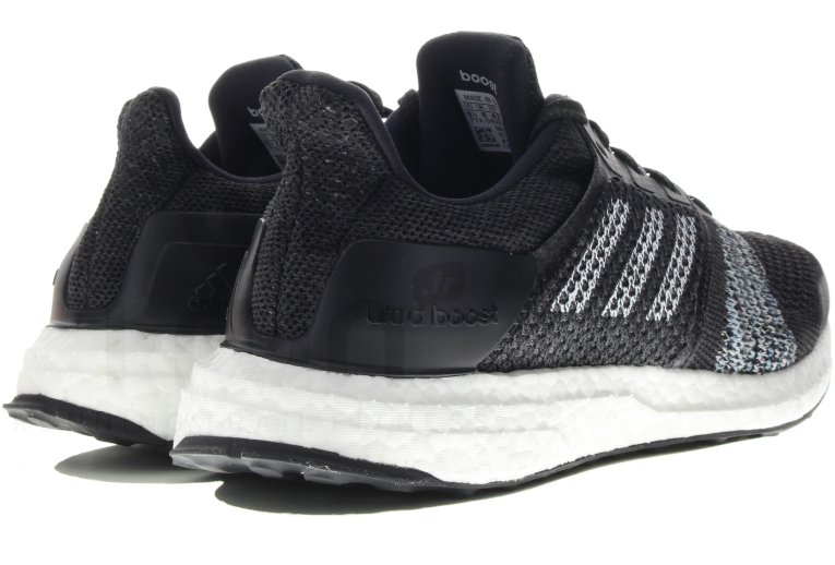adidas UltraBOOST ST