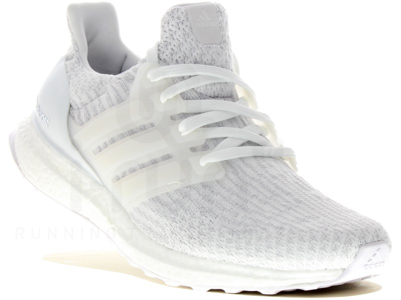adidas UltraBOOST W pas cher - Chaussures running femme running ... adidas UltraBOOST W pas cher - Chaussures running femme running Route & chemin en promo