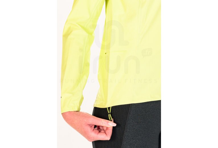 Asics chaqueta Accelerate Waterproof 2.0