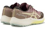 ASICS Fuji Lite 5