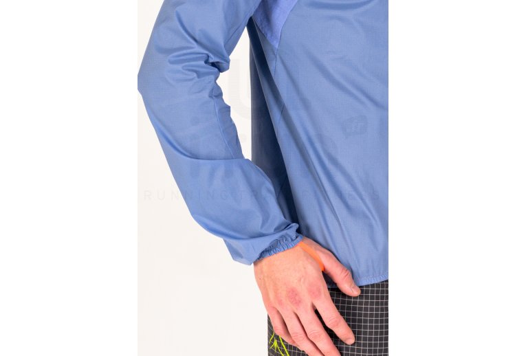 Asics chaqueta Fujitrail