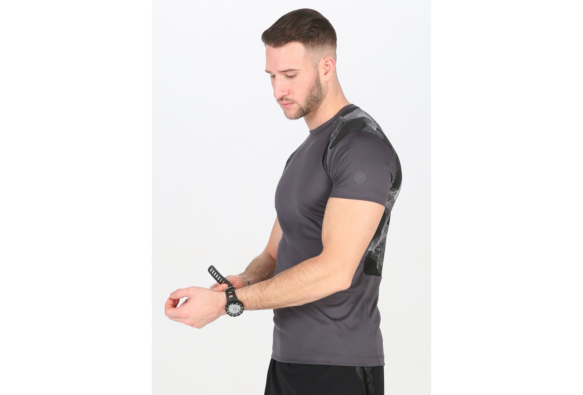 Asics FuzeX M Diététique Vêtements homme