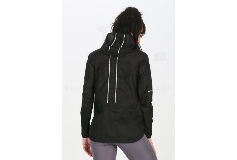 Asics Chaqueta Lite-Show Jacket