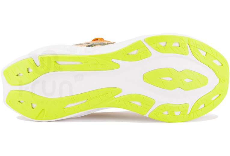 Asics Novablast 3 L.E