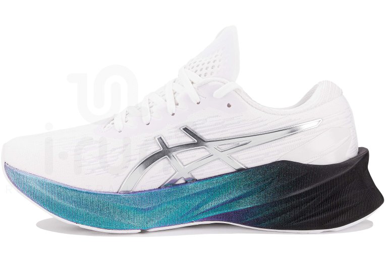 Asics Novablast 3 Platinum