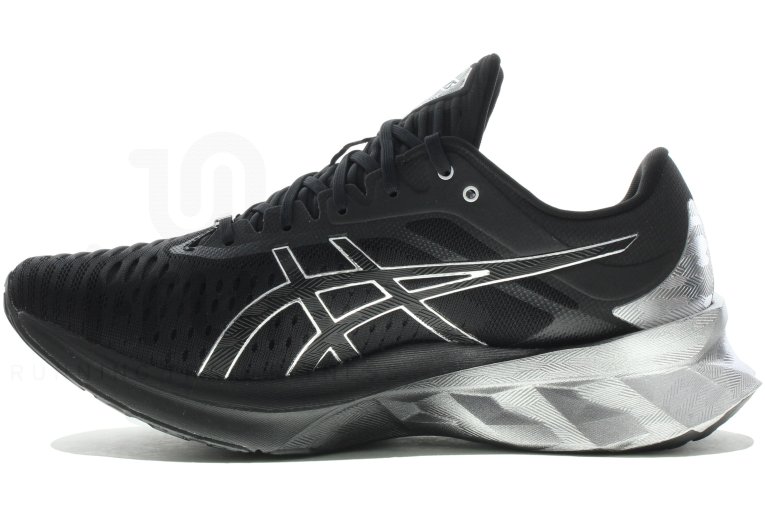 Asics Novablast Platinum Herren