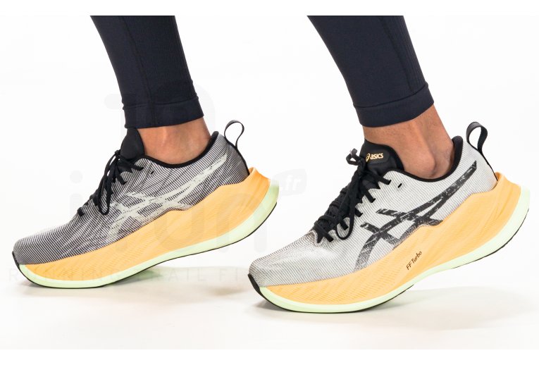 Asics Superblast Herren