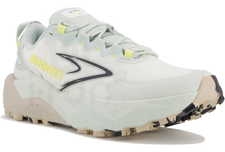 Brooks Caldera 8