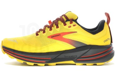 chaussures brooks cascadia