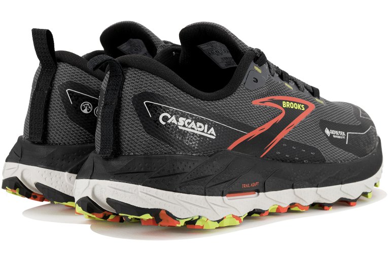 Brooks Cascadia 18 Gore-Tex M