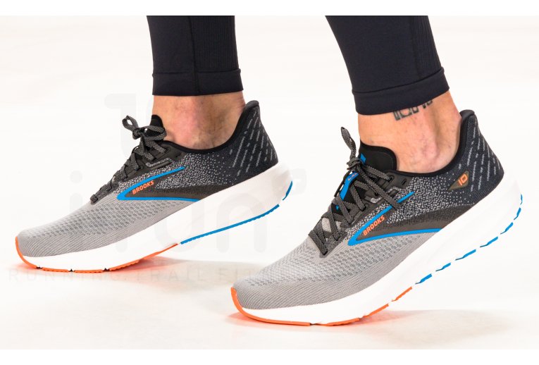 Brooks Launch 10