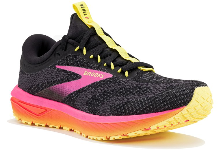 Brooks Revel 7