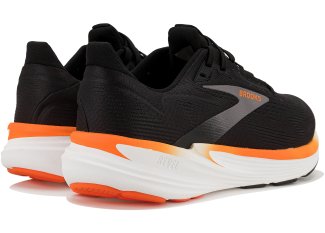 Brooks Revel 8
