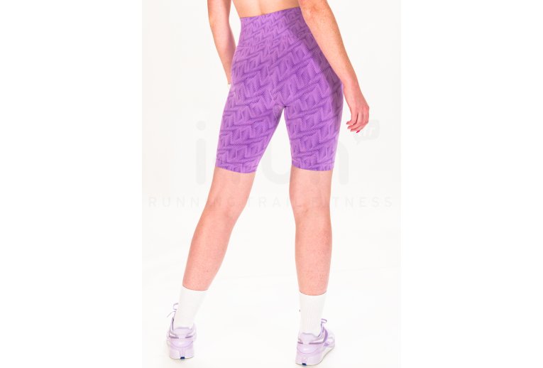 Champion Seamless