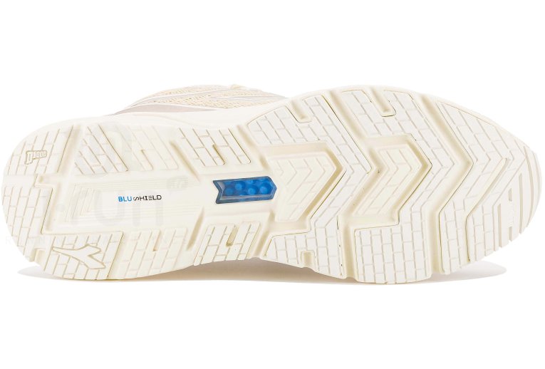 Diadora Mythos Blushield Volo 2 Gold