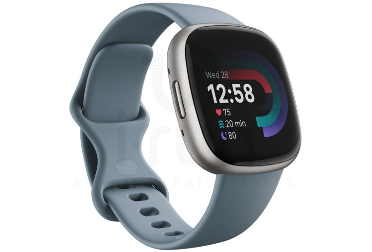 Fitbit Versa 4