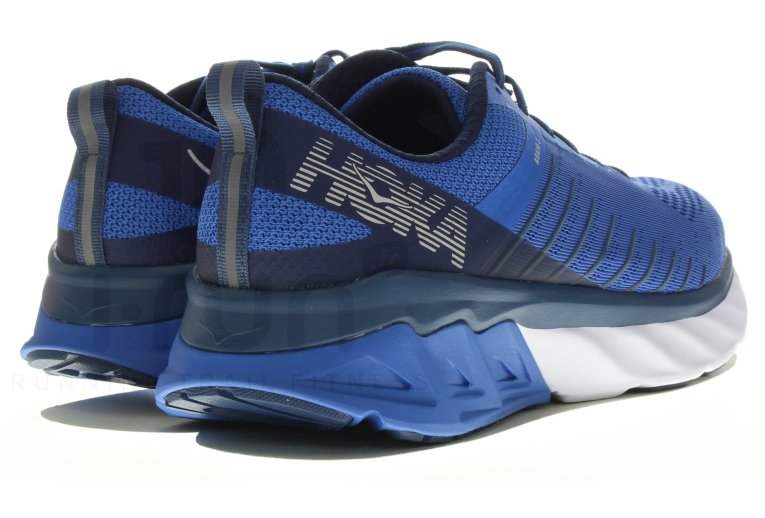 Hoka One One Arahi 3