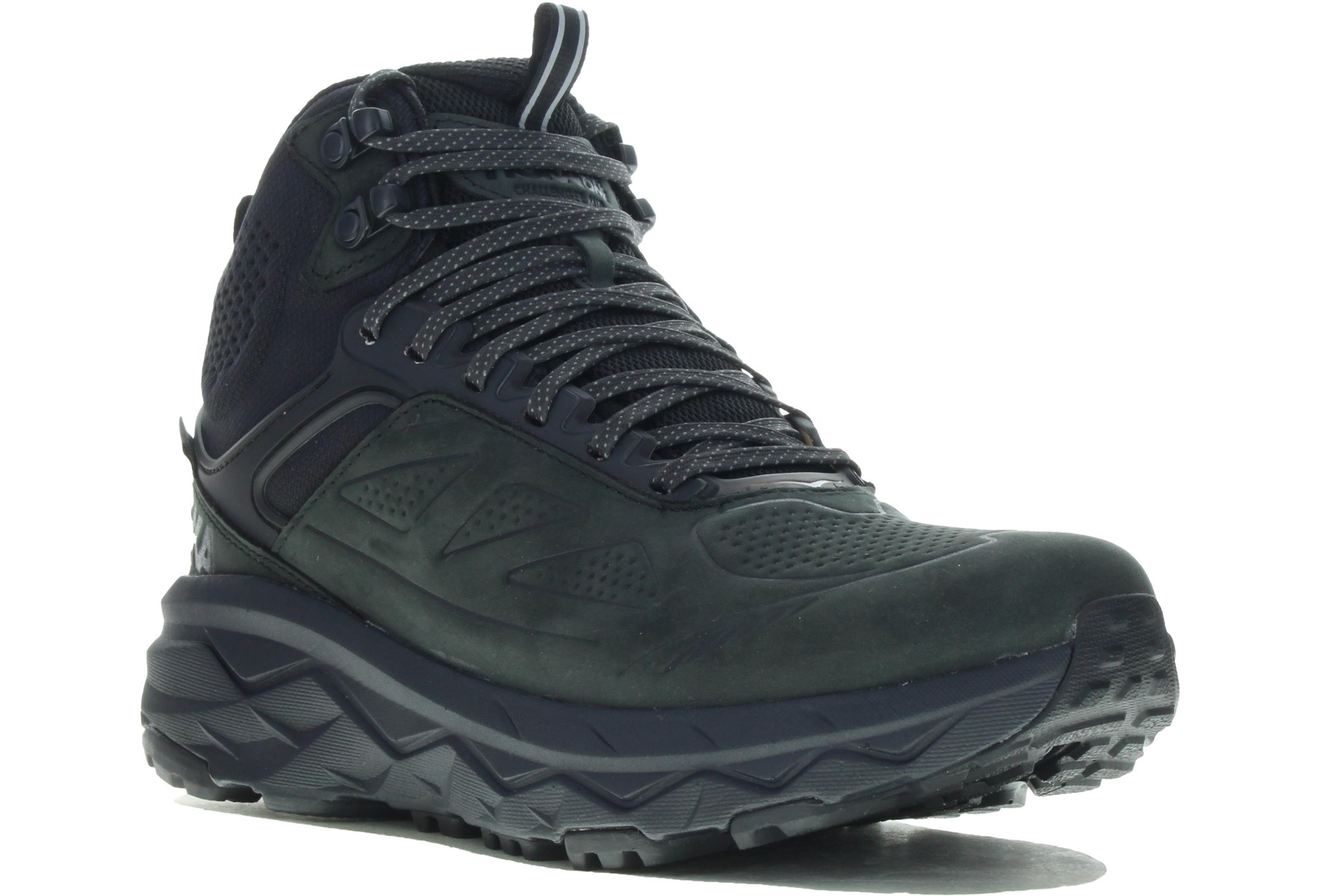 hoka w challenger mid gore tex