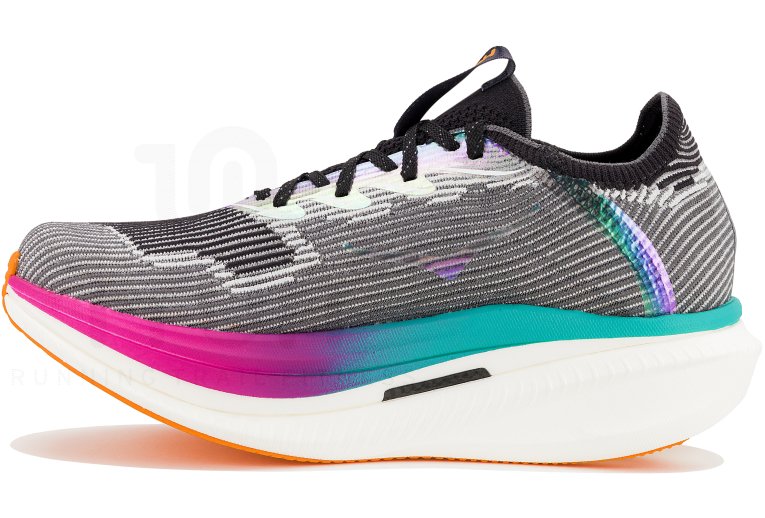 Hoka One One Cielo X1