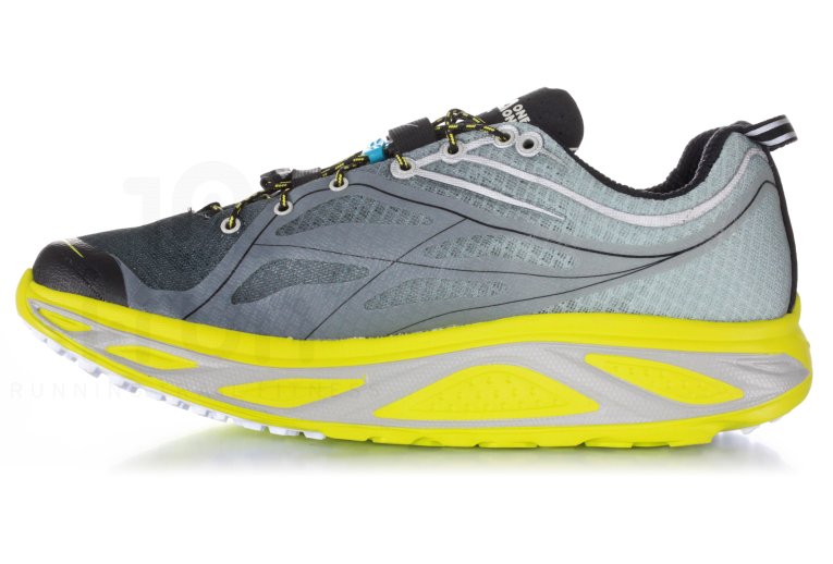 Hoka One One Huaka
