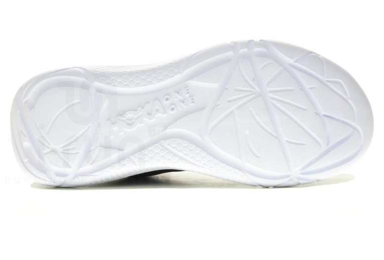 Hoka One One Hupana EM