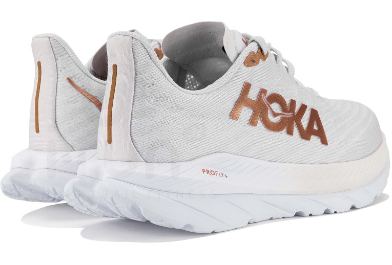 Hoka One One Mach 5