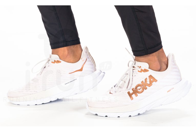 Hoka One One Mach 5