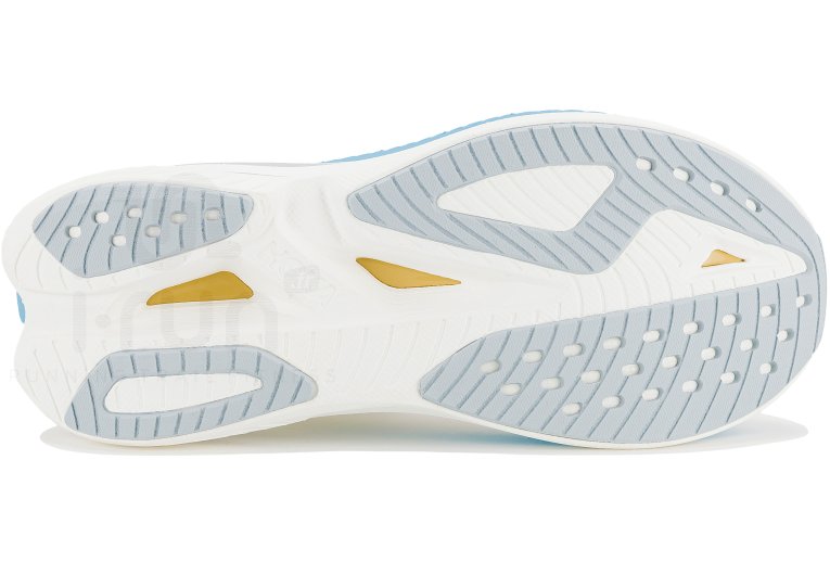 Hoka One One Mach X 3