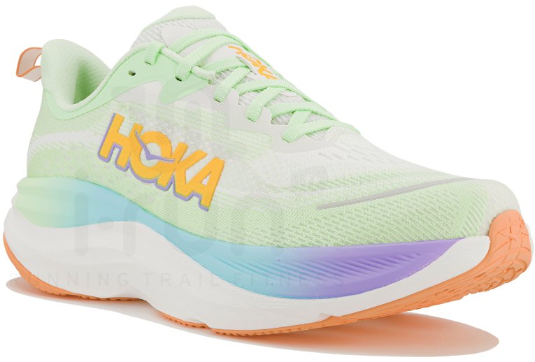 Hoka One One Skyflow