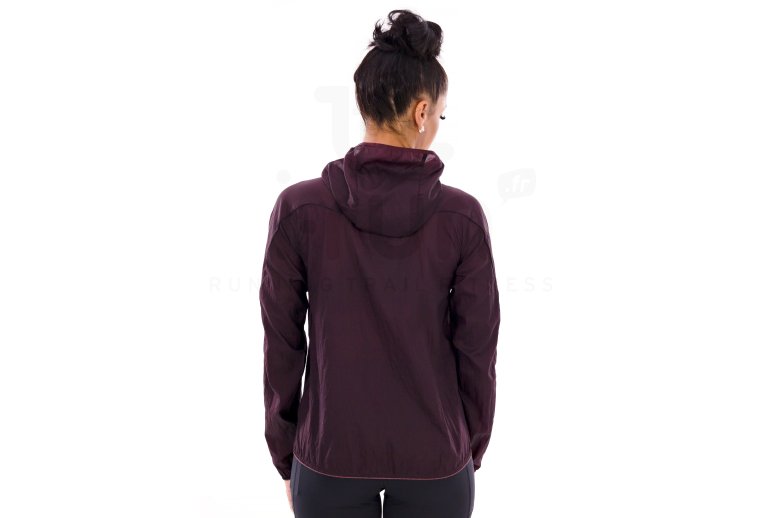 Hoka One One Skyflow