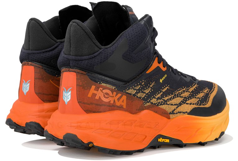 hoka one speedgoat mid