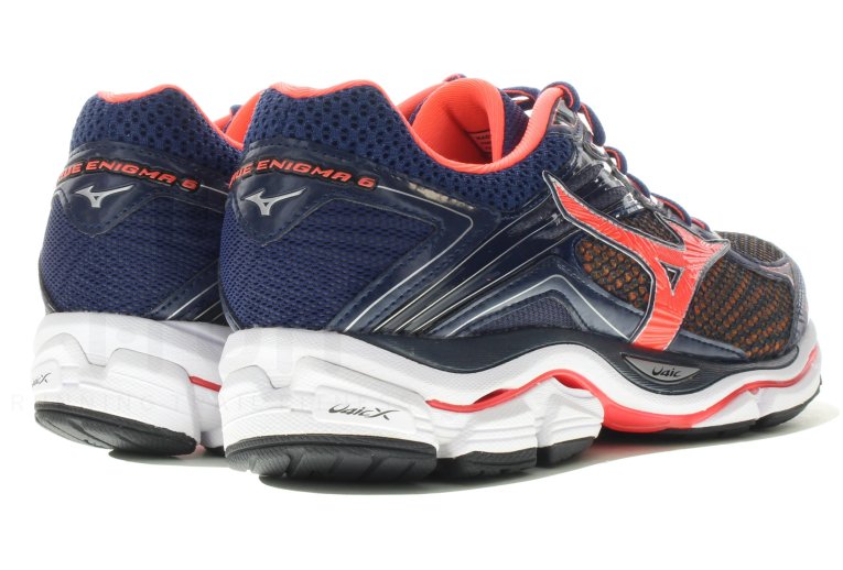 Mizuno Wave Enigma 6