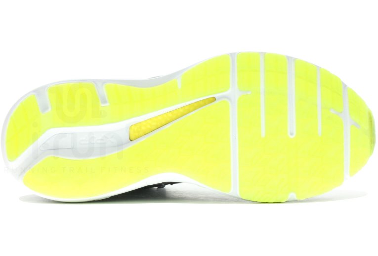 Mizuno Wave Horizon 4