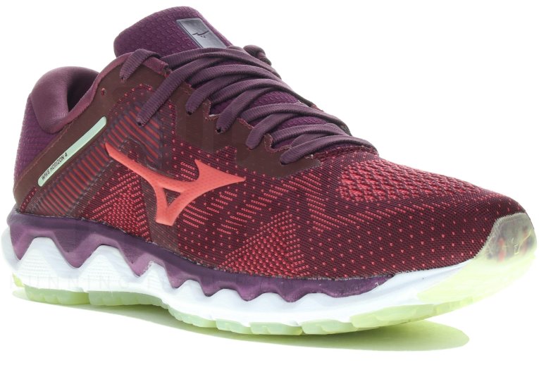 Mizuno Wave Horizon 4