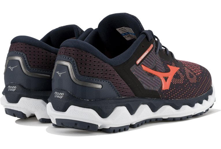 Mizuno Wave Horizon 5